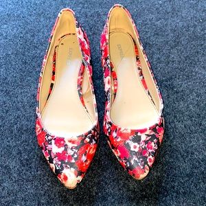 Express woman’s flats shoes size 6